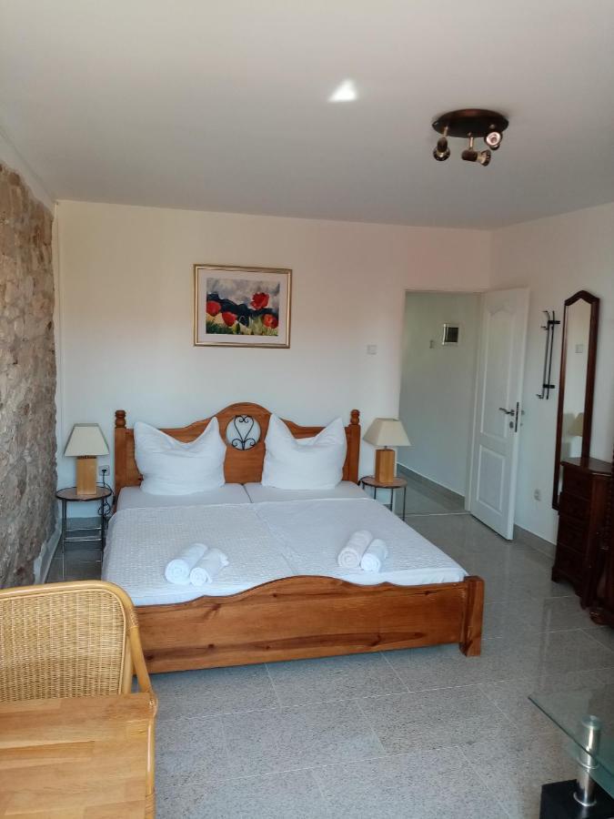 Casa Di Marko 105 M2 Garden Appartement Rovinj Buitenkant foto